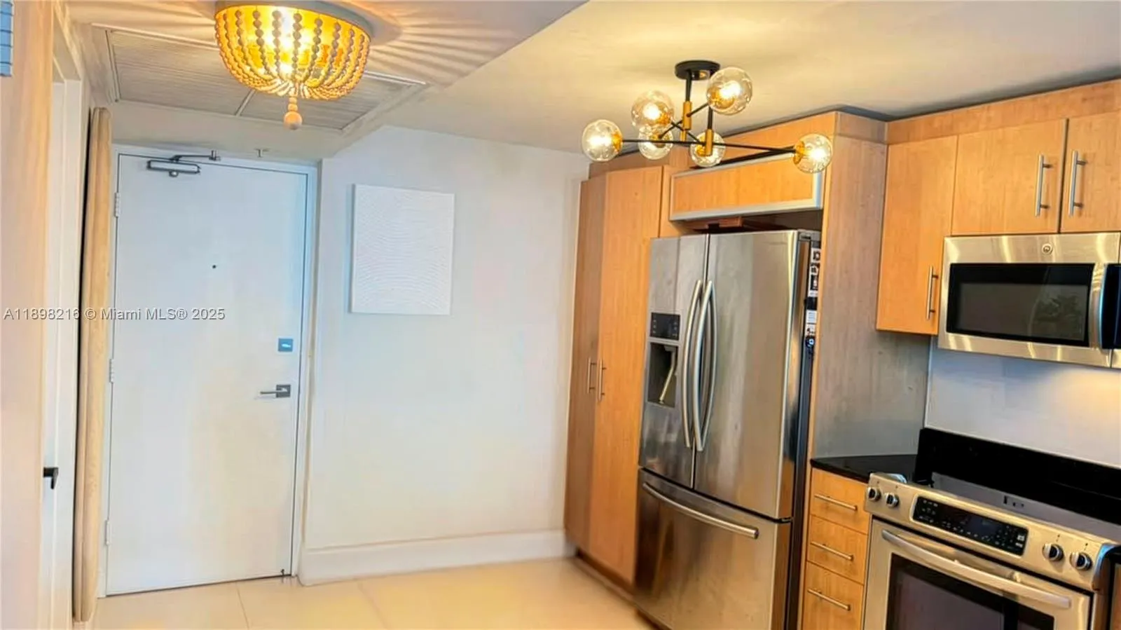 10275 Collins Ave, #802