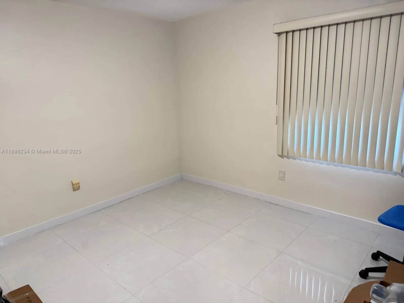 8701 SW 12th St, #13