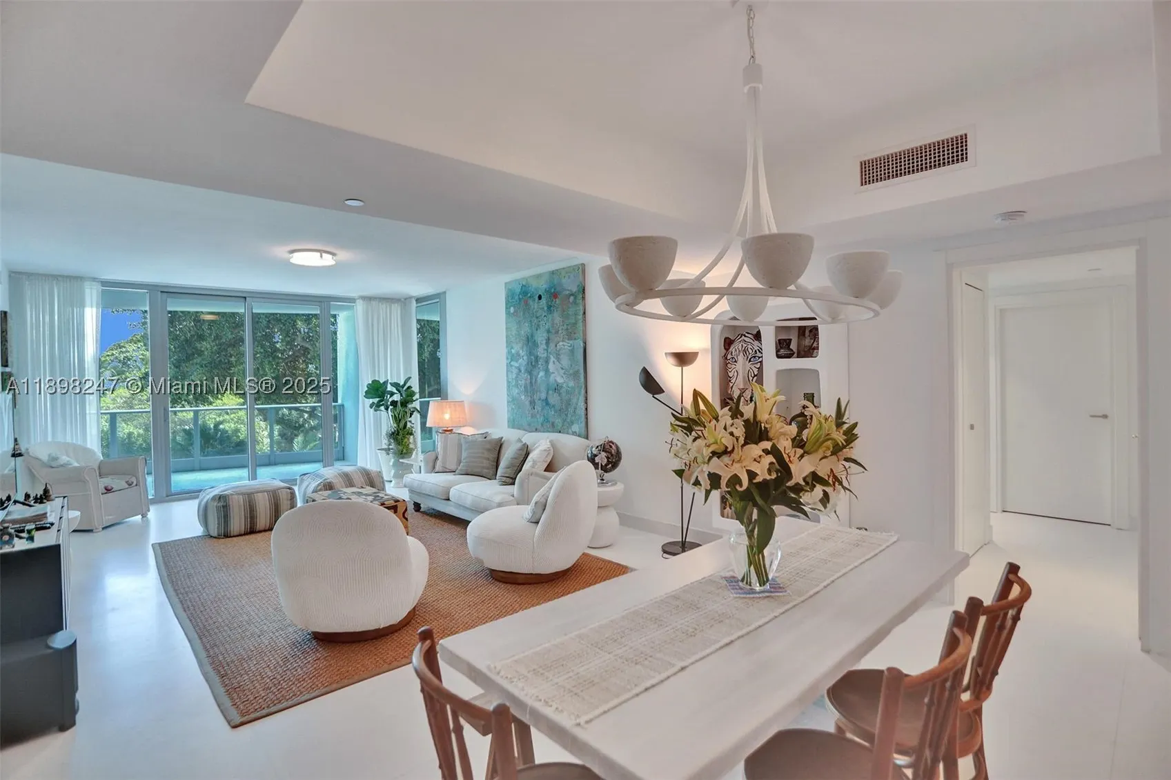 2627 S Bayshore Dr #506