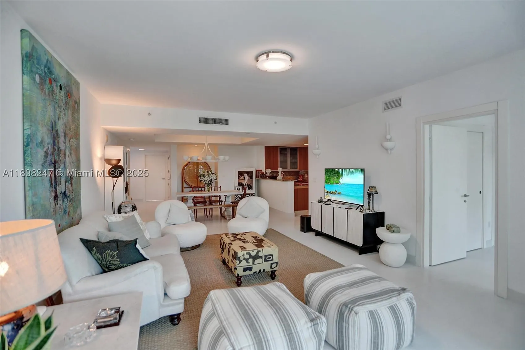 2627 S Bayshore Dr #506