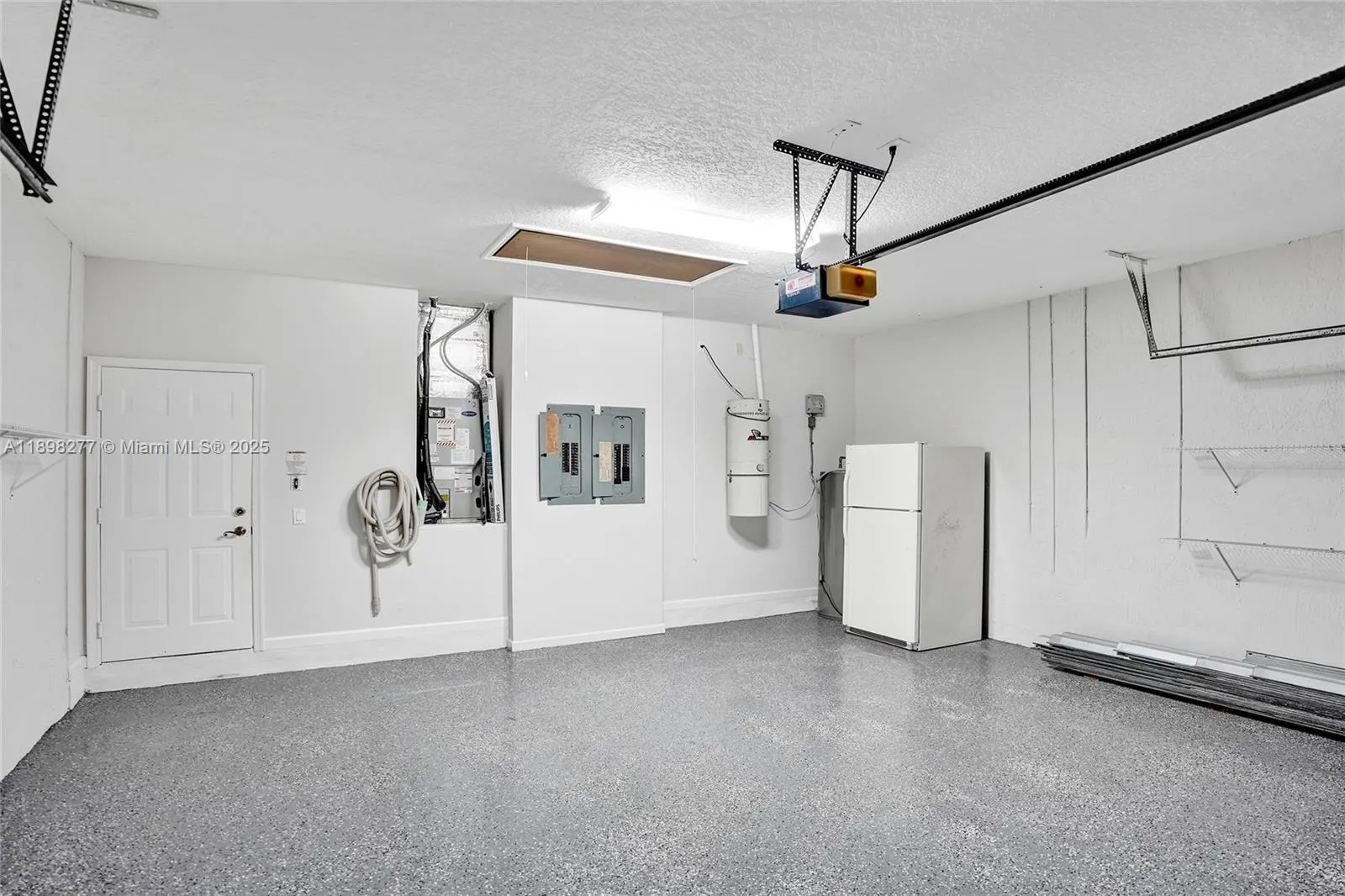 2553 Jardin Mnr