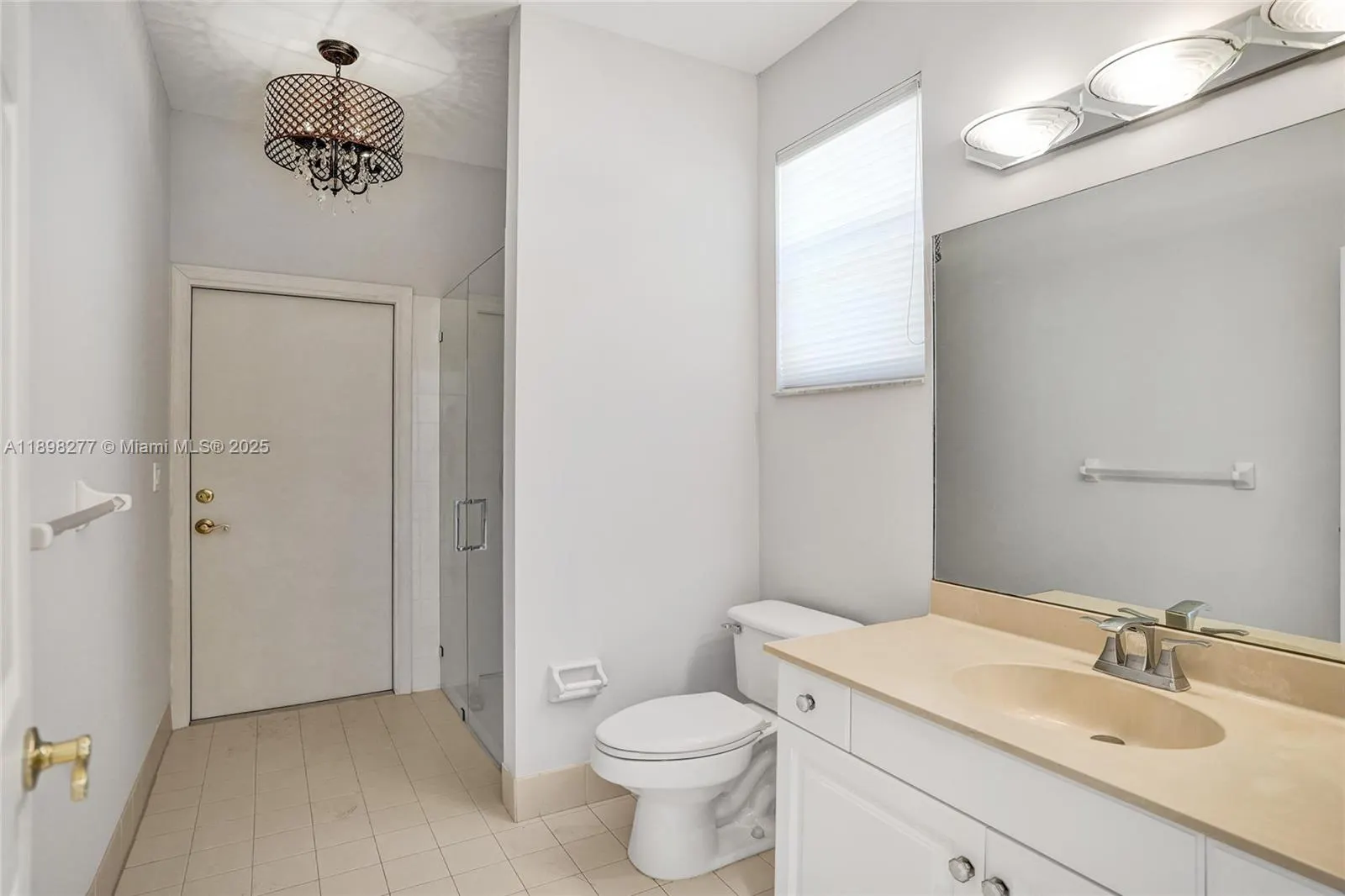 2553 Jardin Mnr