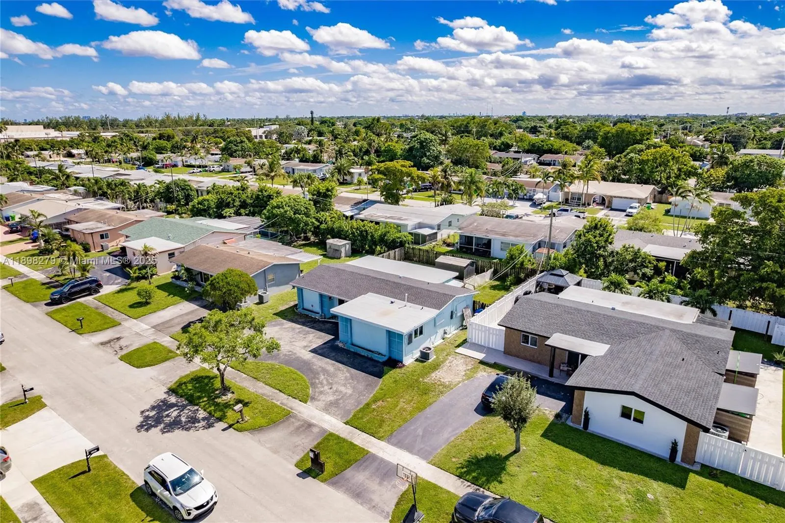 8480 NW 29th St