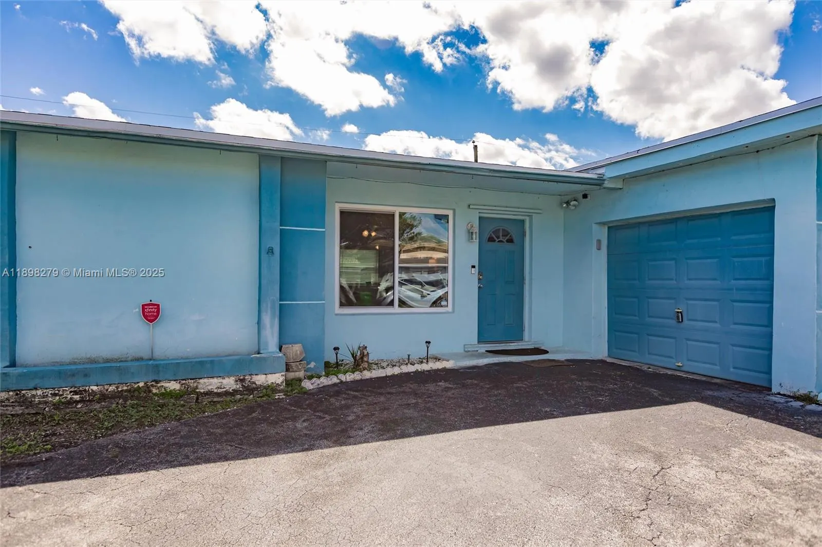 8480 NW 29th St