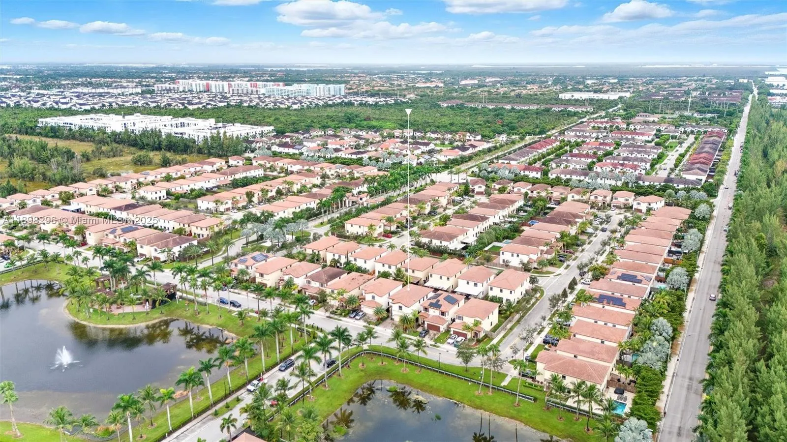 8870 NW 99th Path
