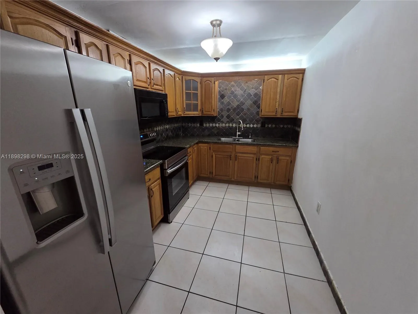 10000 NW 80th Ct, #2301
