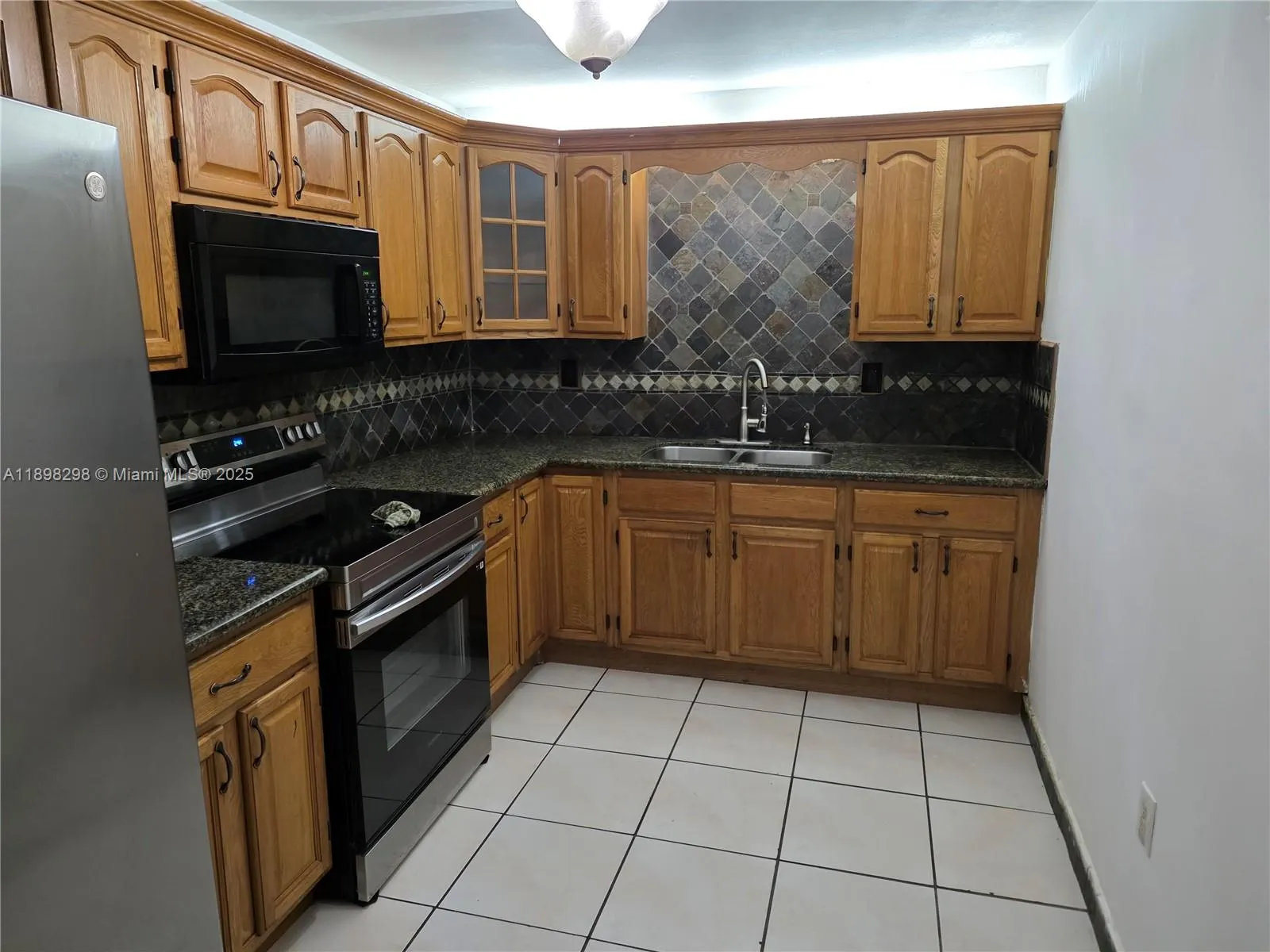 10000 NW 80th Ct, #2301