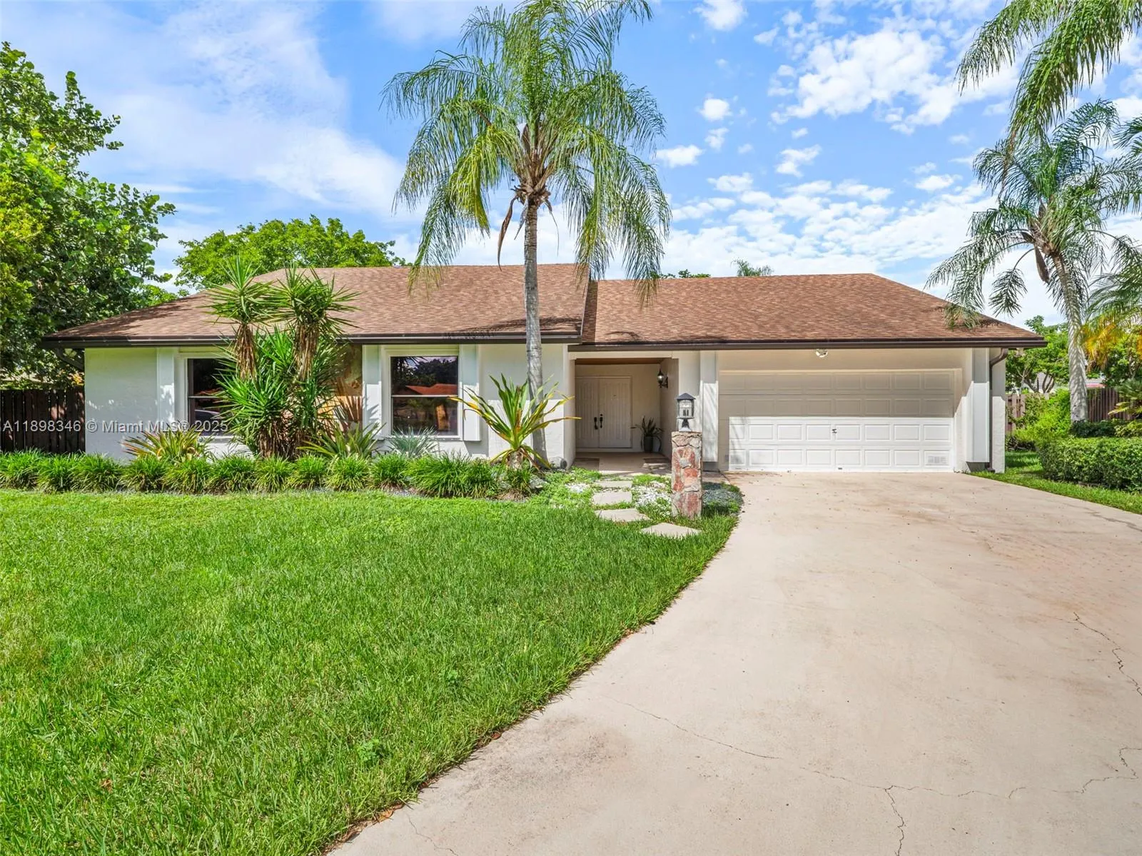 15531 SW 54 TE