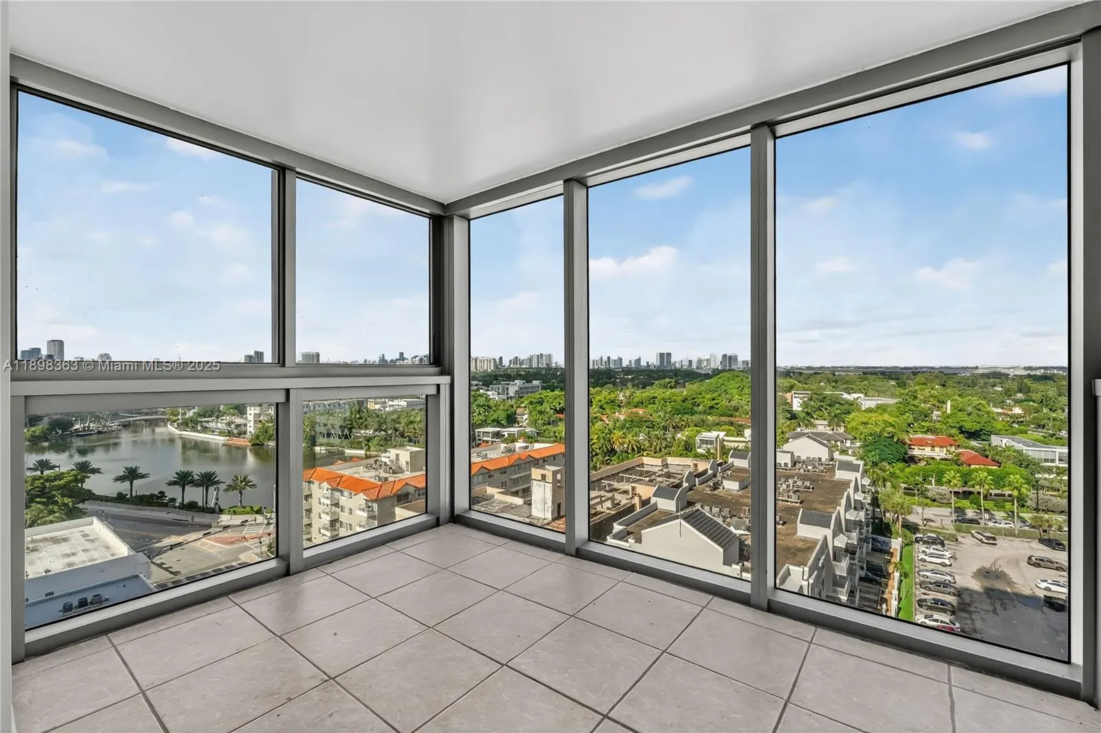 2655 Collins Ave, #1502