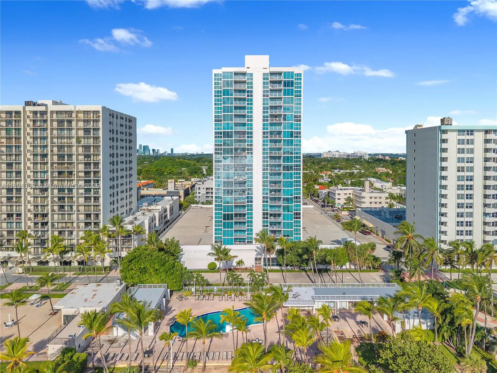2655 Collins Ave, #1502
