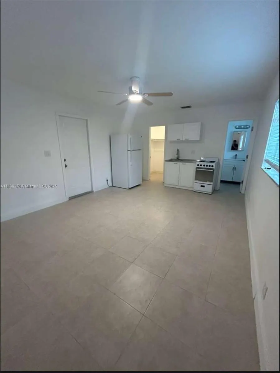 1450 NW 20th Ct, #1-2