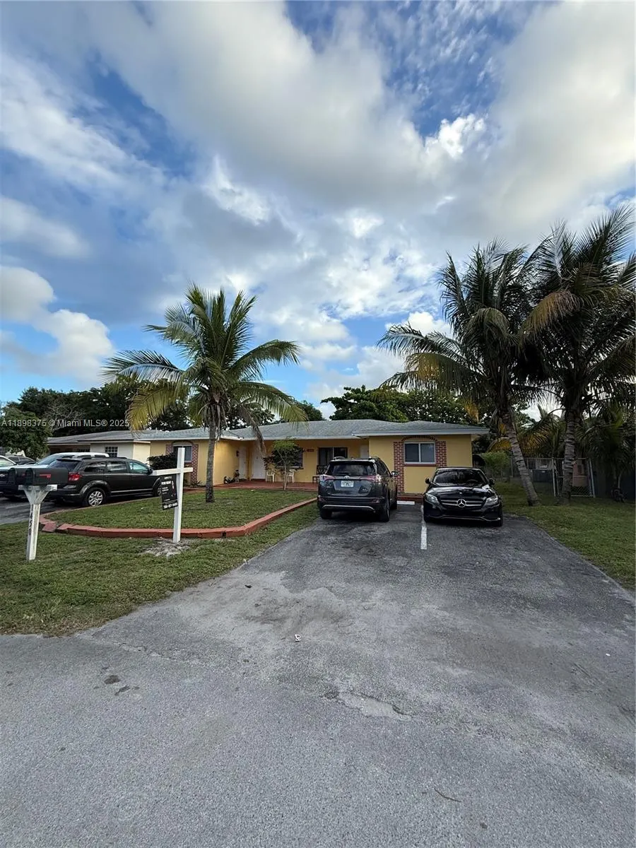 1450 NW 20th Ct, #1-2