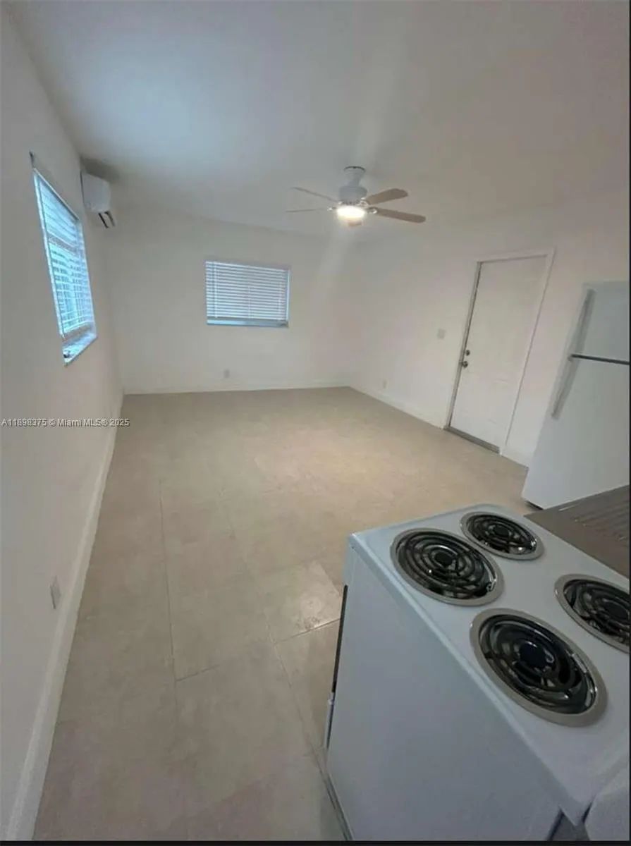 1450 NW 20th Ct, #1-2