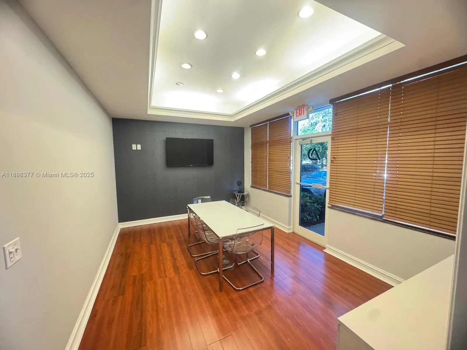 9710 Stirling Rd, #104A-105