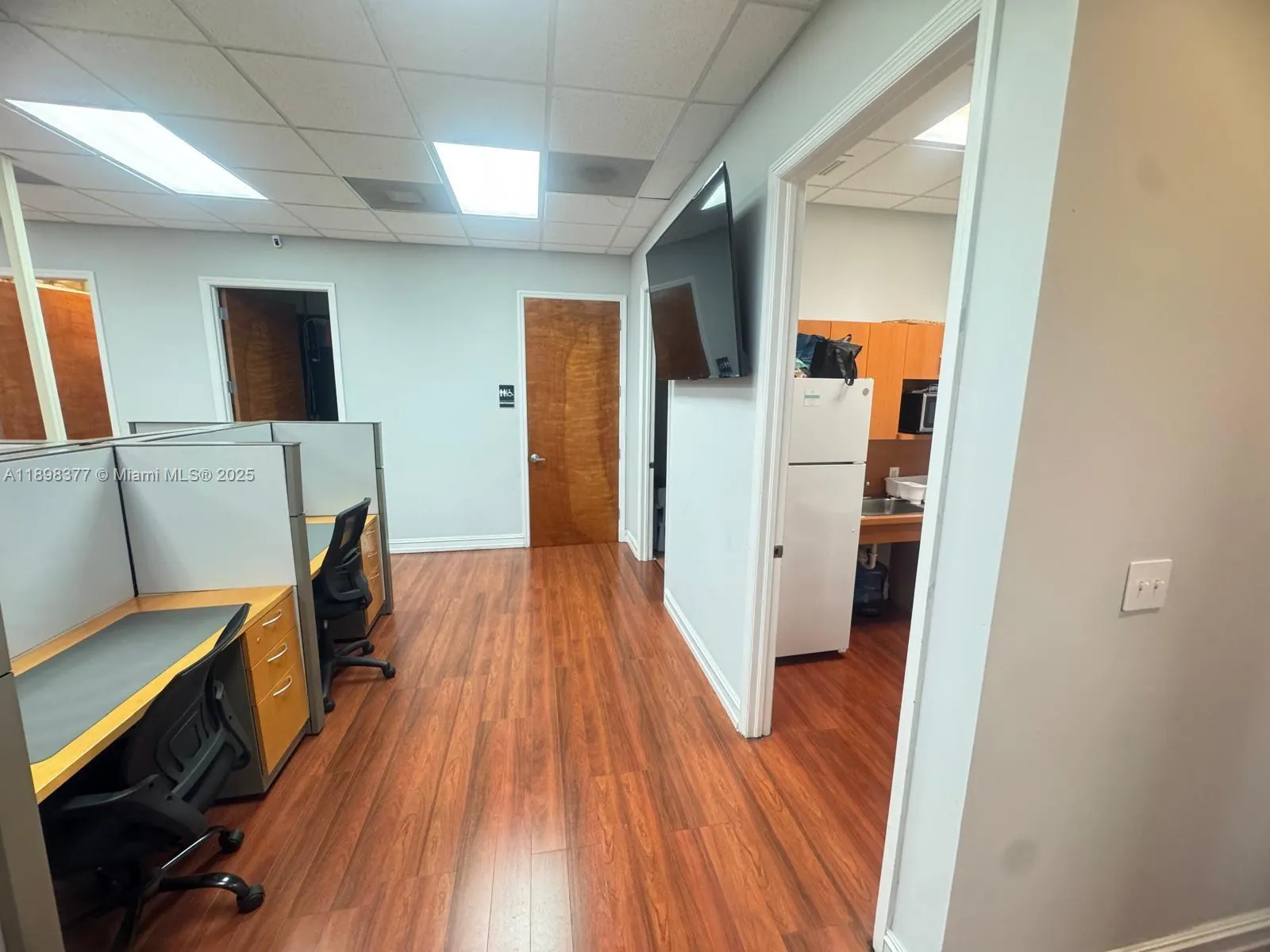 9710 Stirling Rd, #104A-105