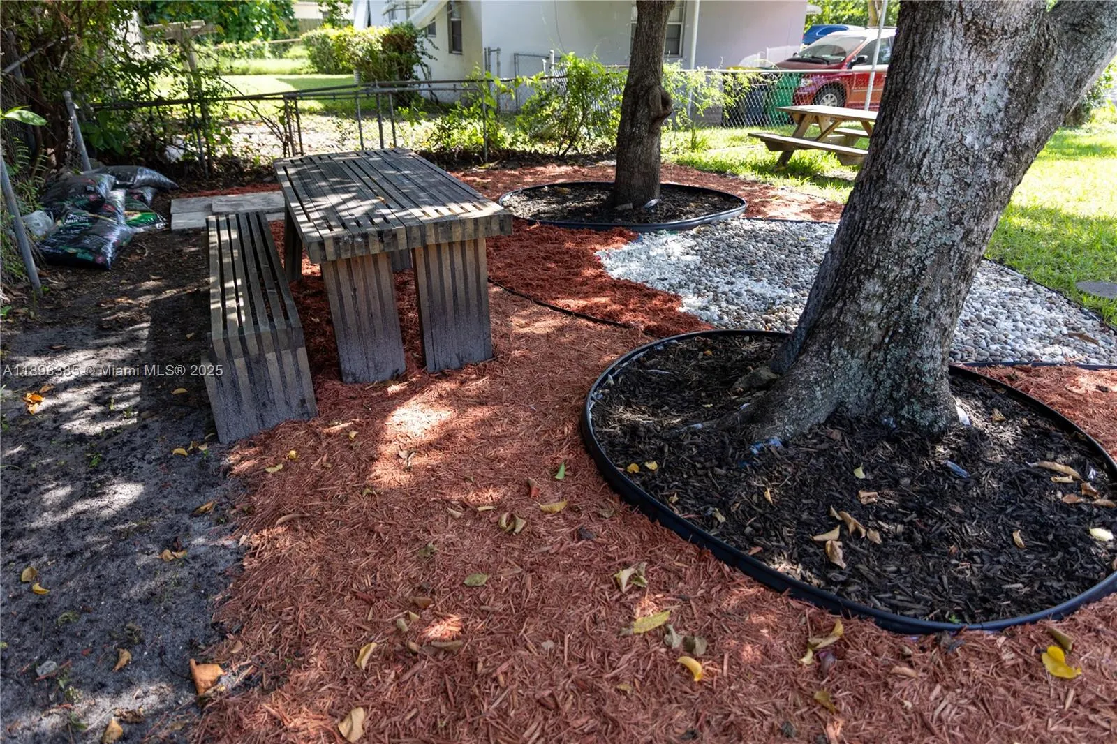 250 NW 14th Way