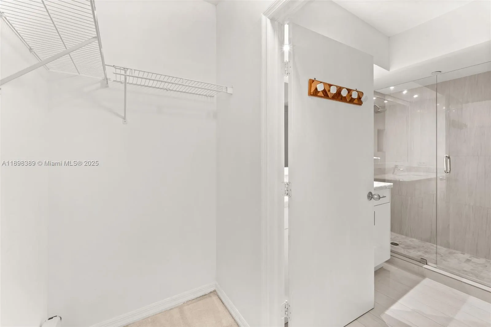 1330 West Ave, #1614