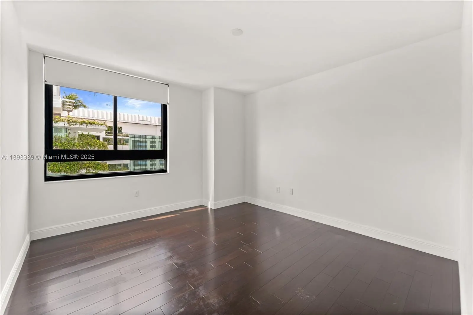 1330 West Ave, #1614