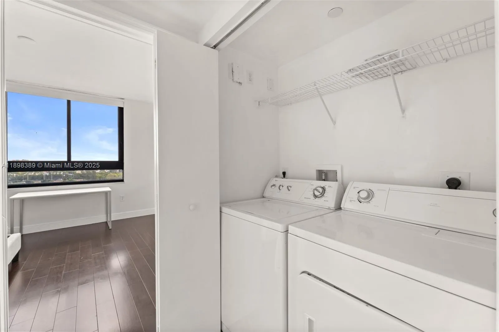 1330 West Ave, #1614