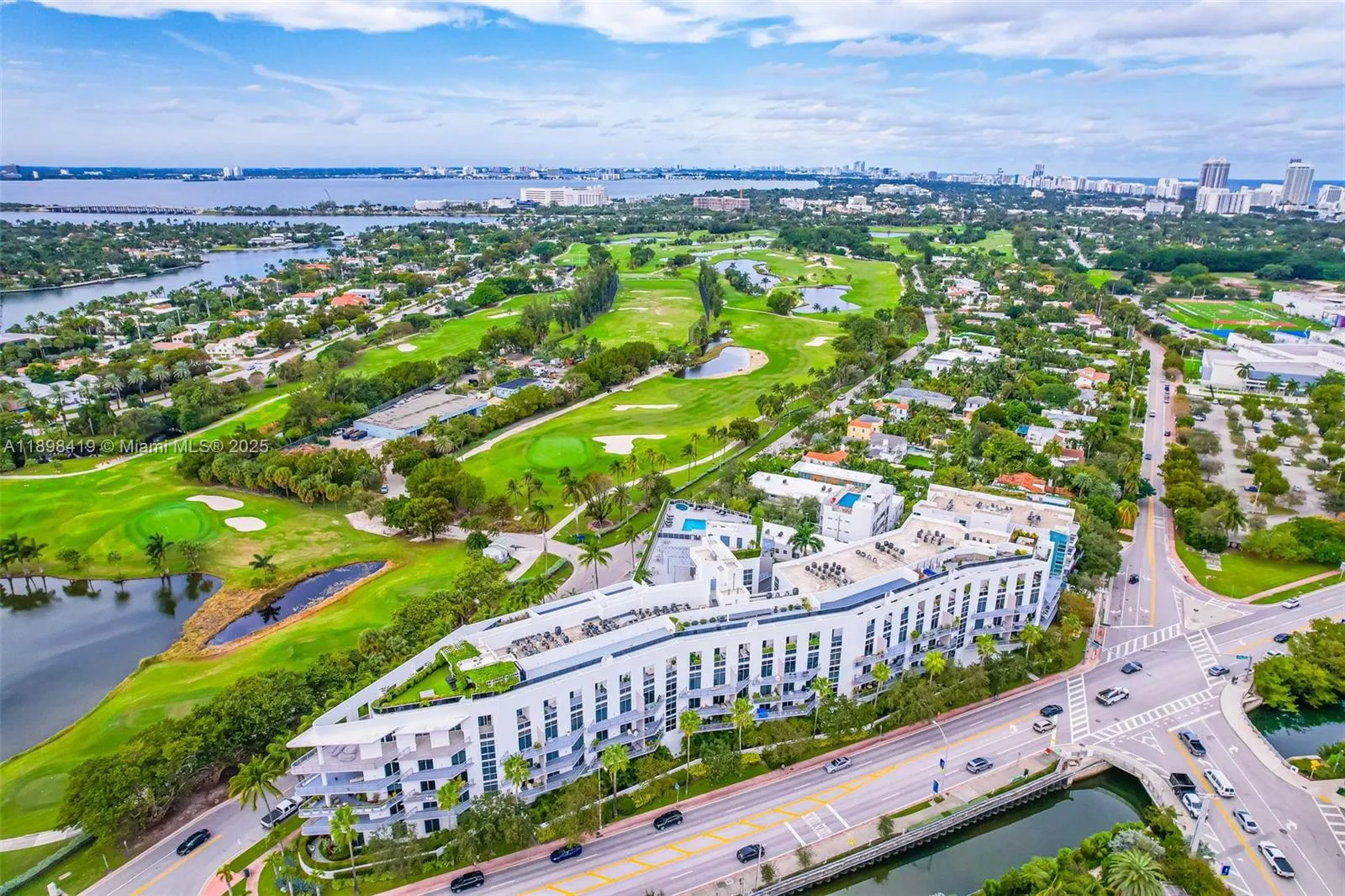 2001 Meridian Ave, #404