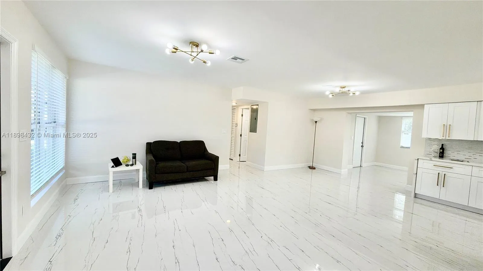 124 Harvard Rd