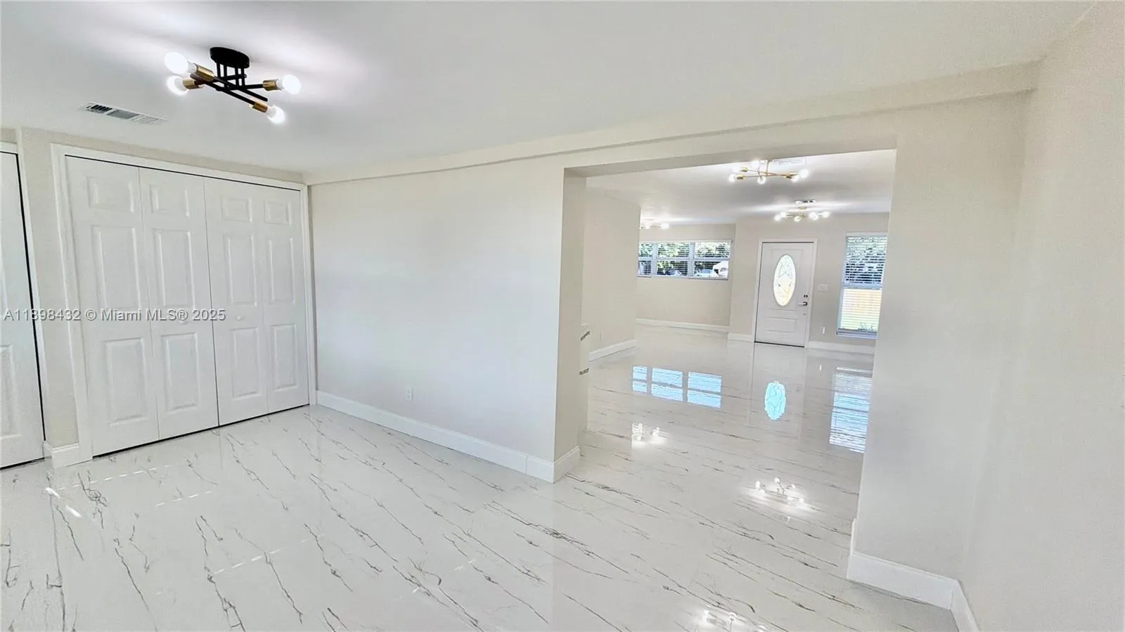 124 Harvard Rd