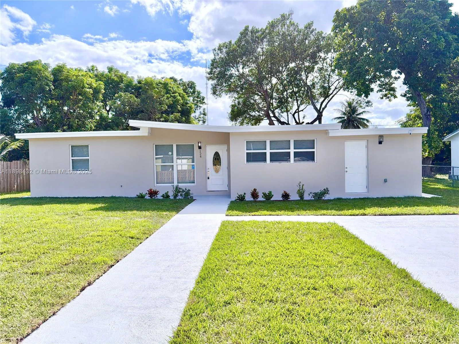 124 Harvard Rd