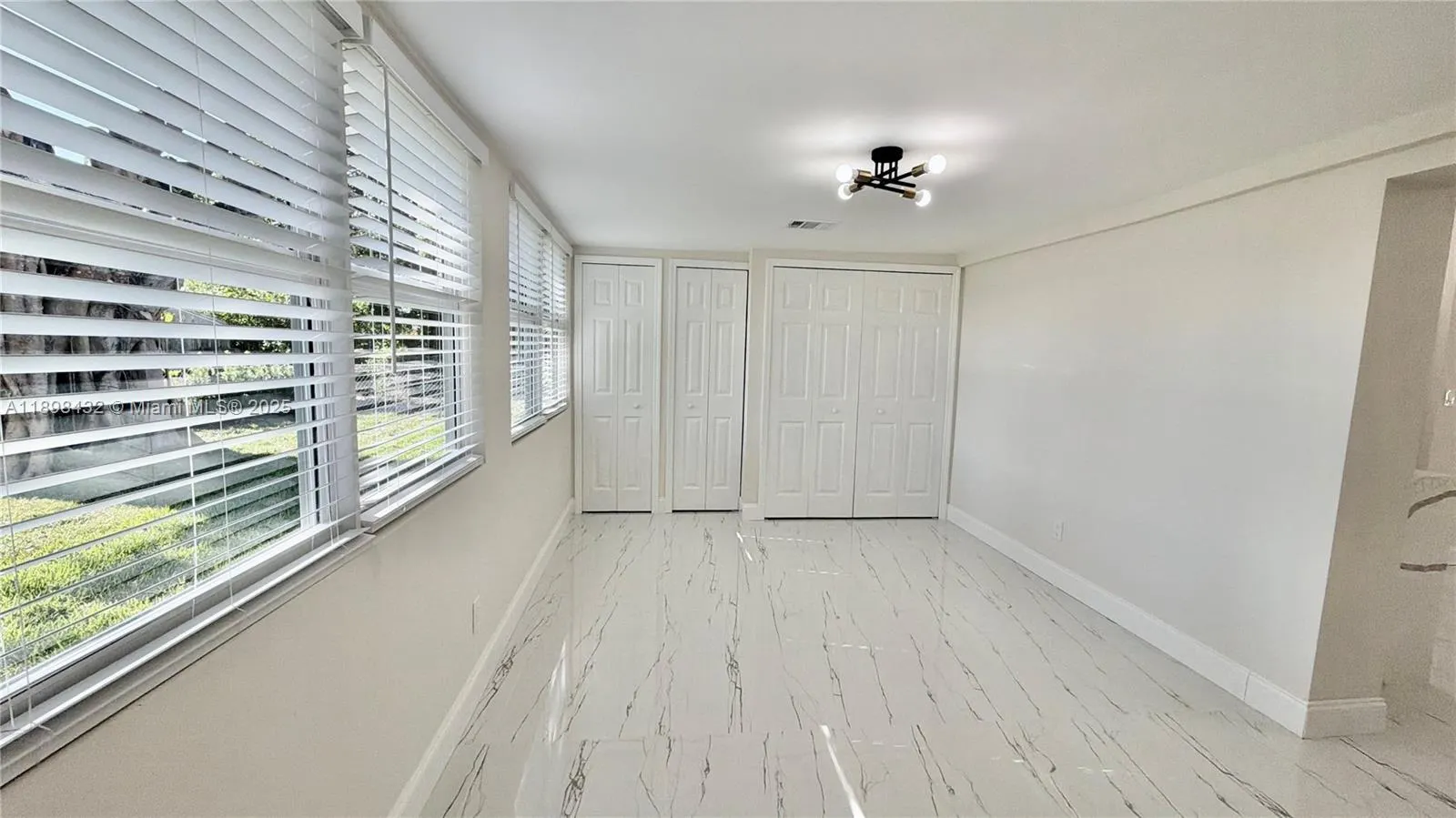 124 Harvard Rd