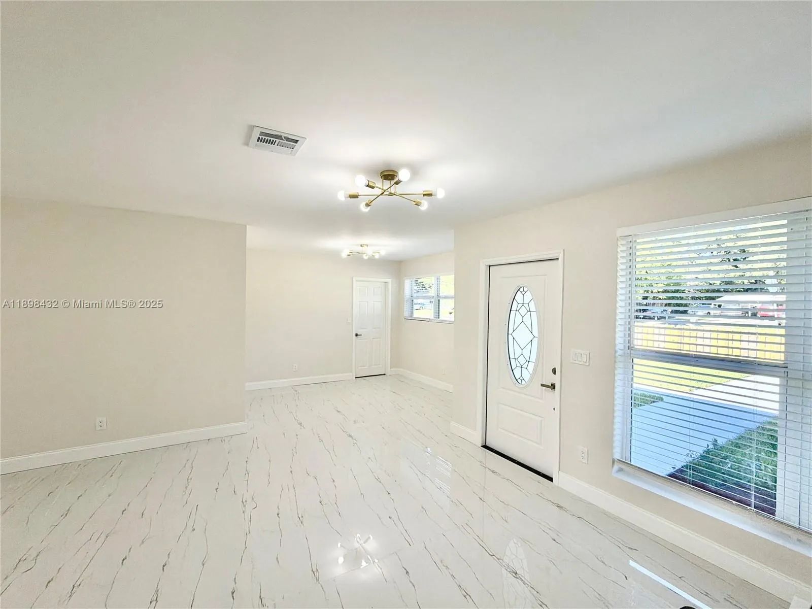 124 Harvard Rd