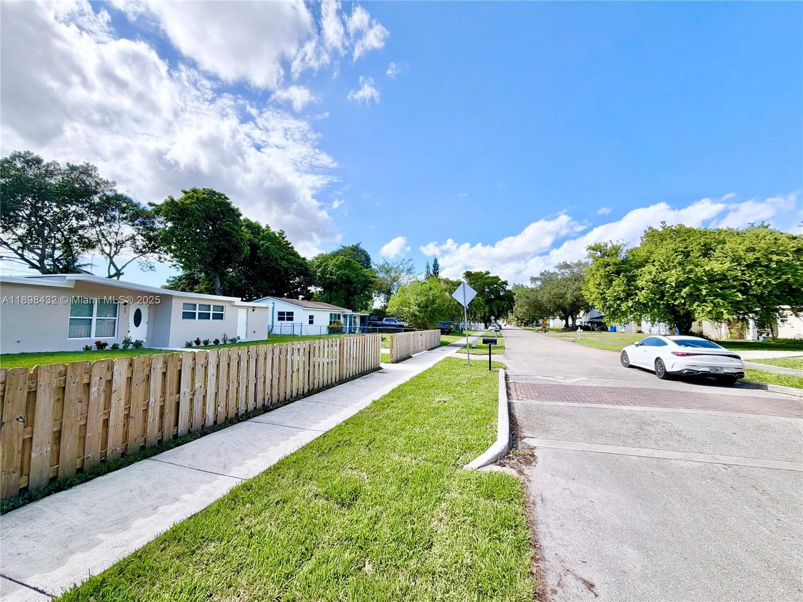 124 Harvard Rd