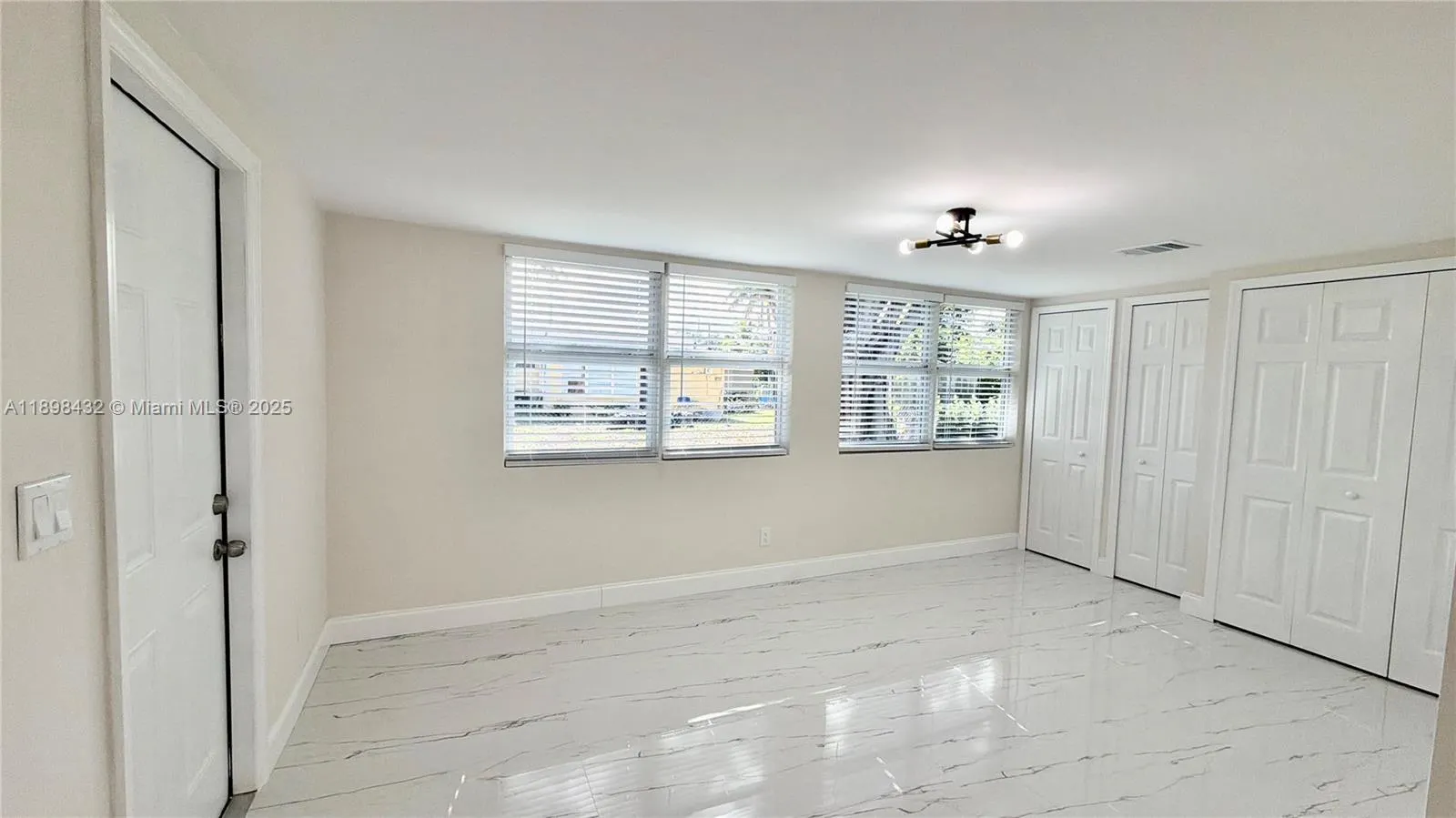 124 Harvard Rd