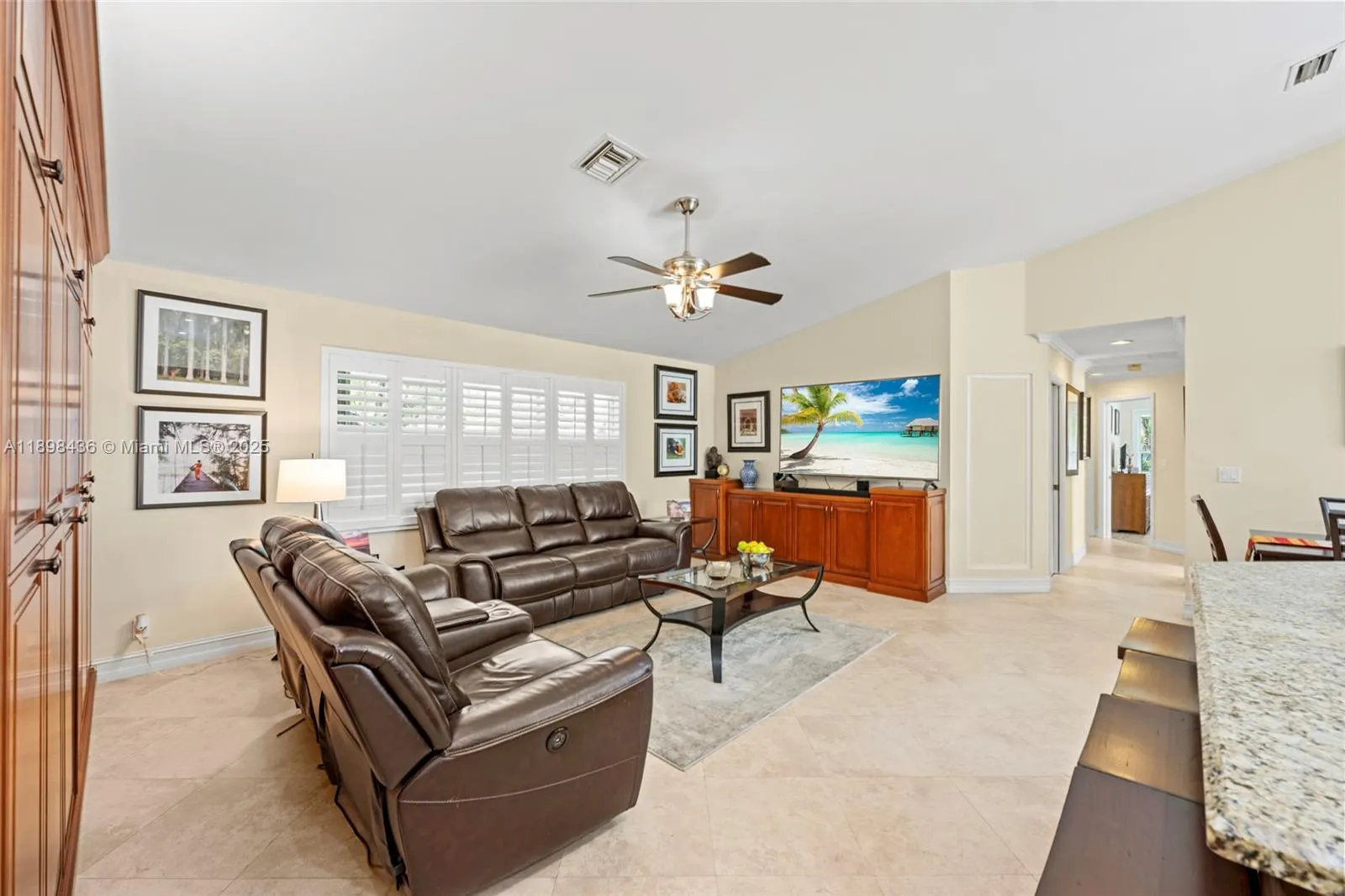 985 Spoonbill Cir