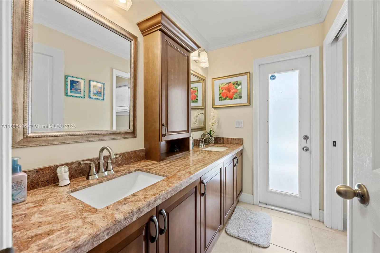 985 Spoonbill Cir