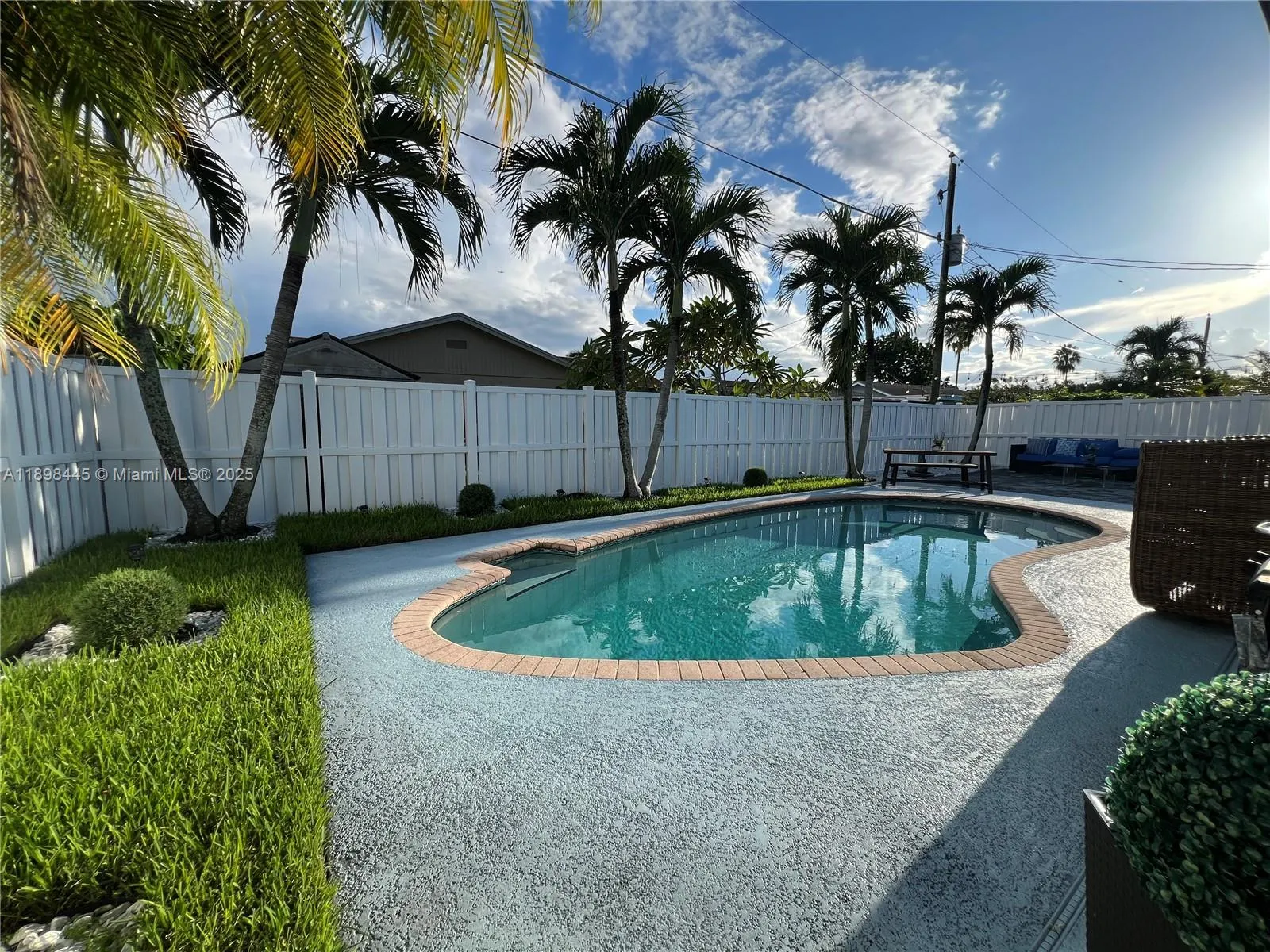 11370 NW 46th Pl