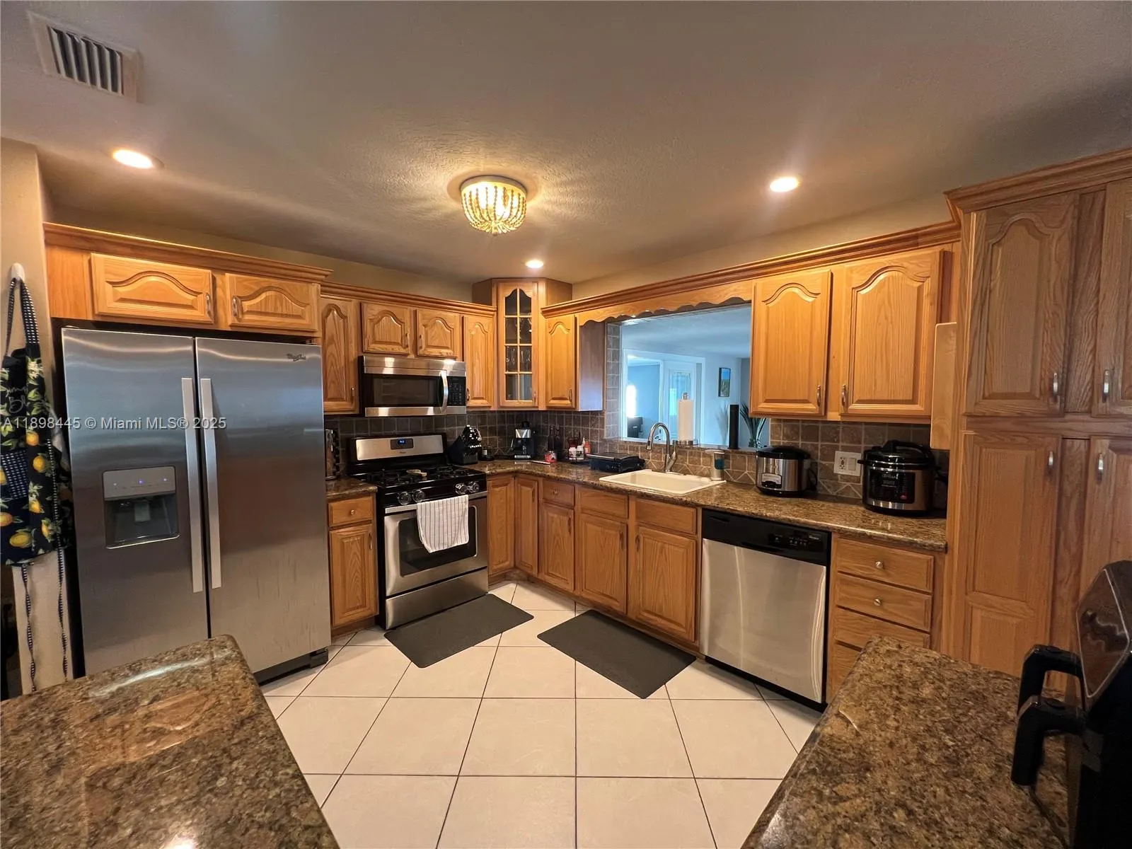 11370 NW 46th Pl