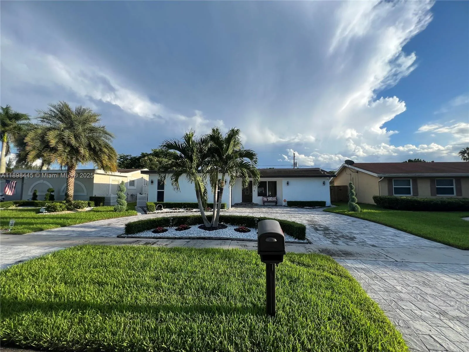 11370 NW 46th Pl