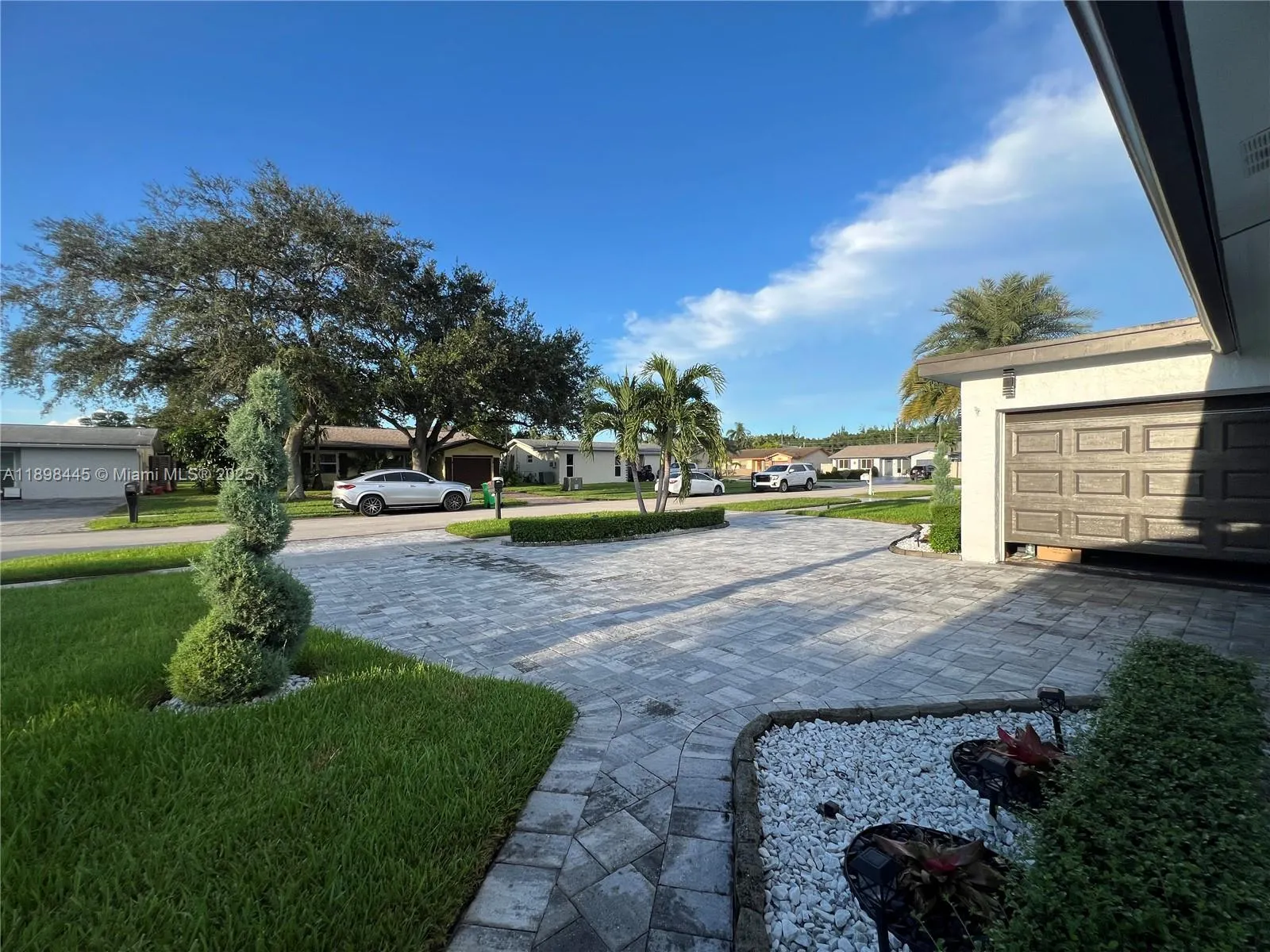 11370 NW 46th Pl