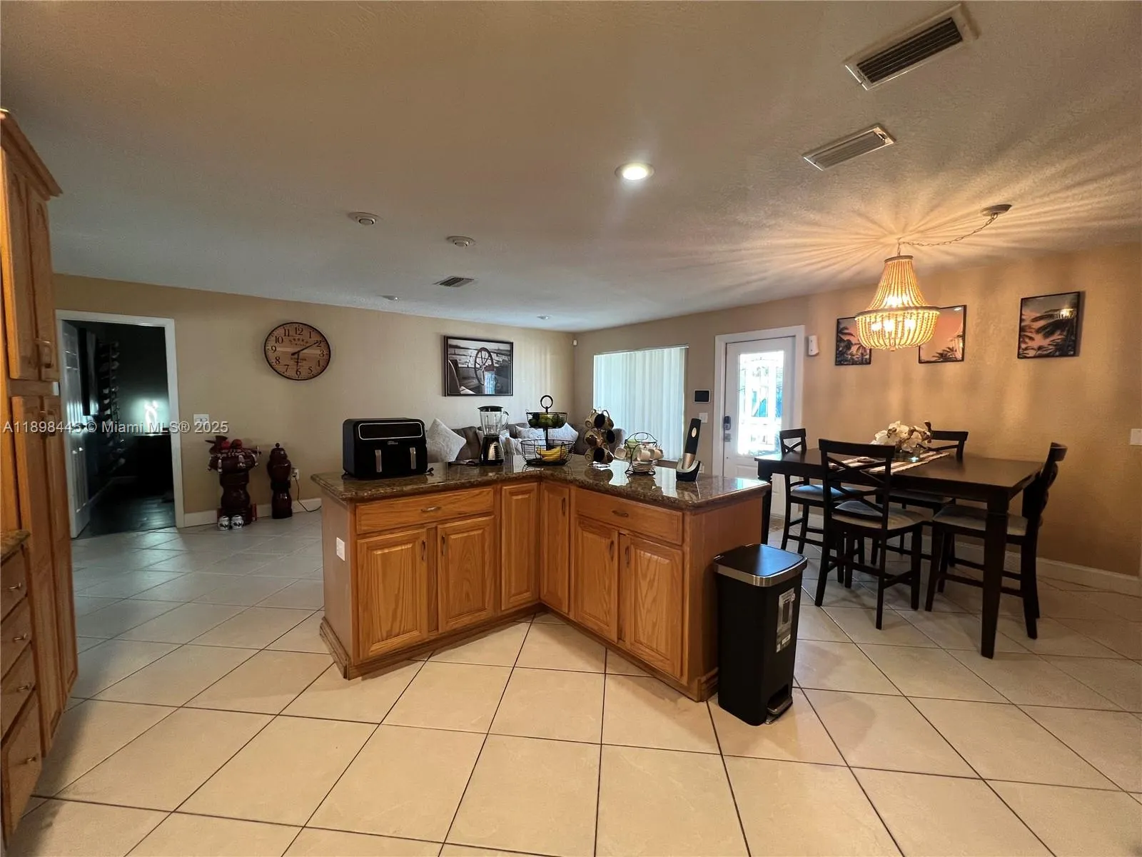 11370 NW 46th Pl