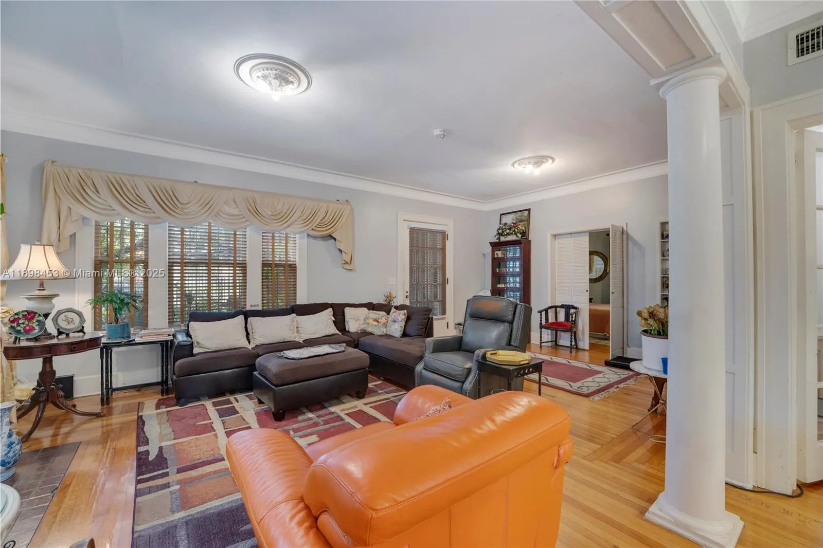 405 SW 11th Ave