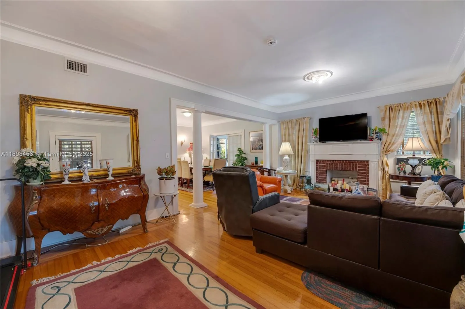 405 SW 11th Ave