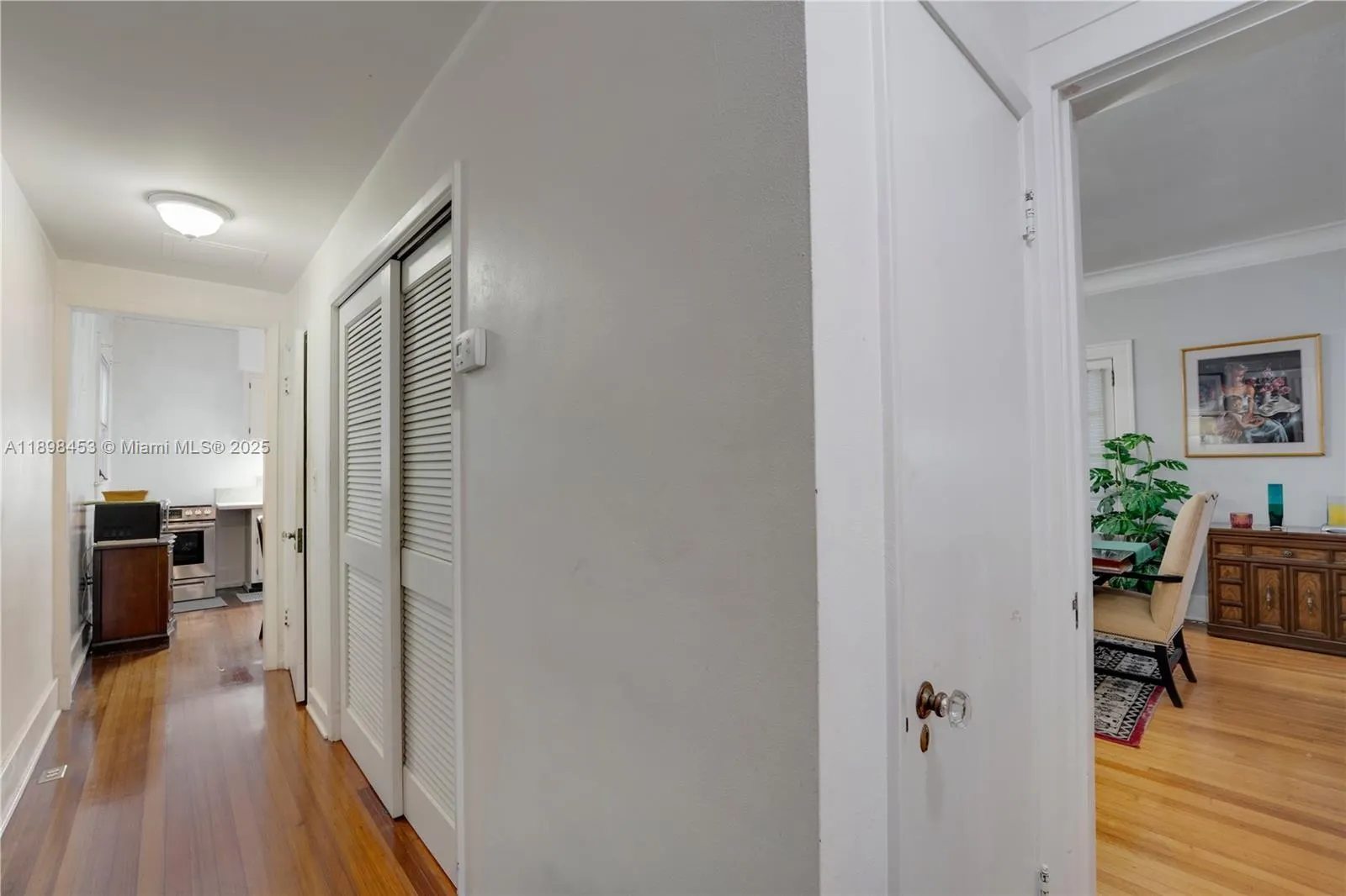 405 SW 11th Ave