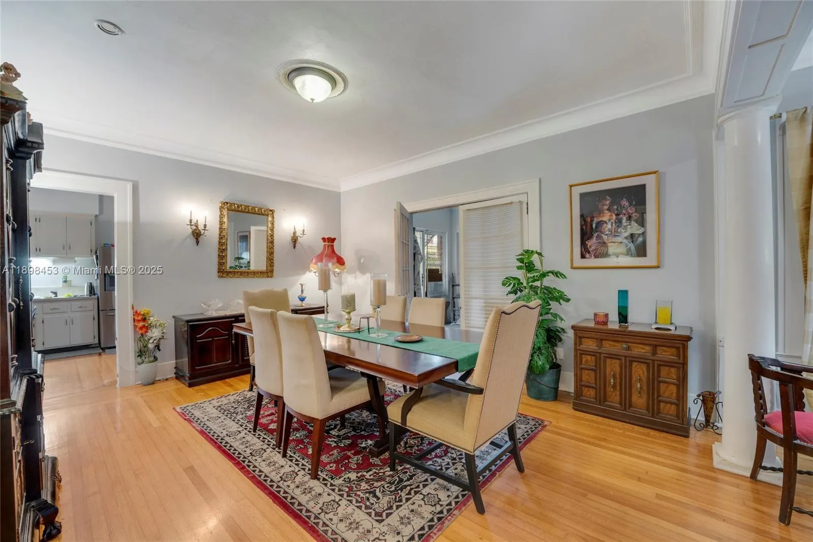 405 SW 11th Ave