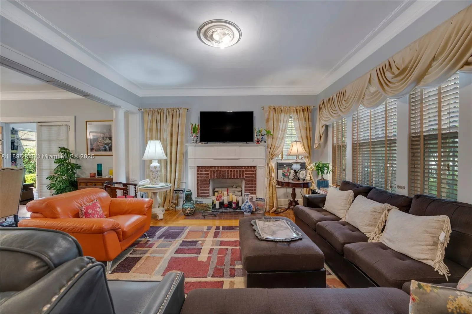 405 SW 11th Ave