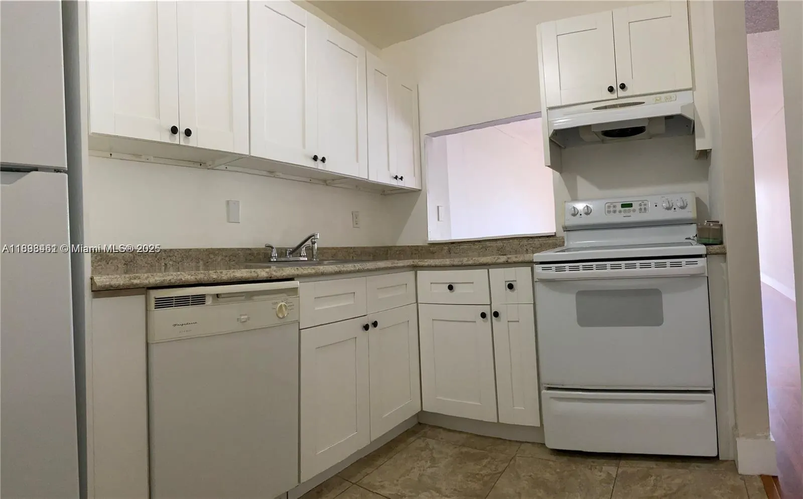 7900 Camino Cir, #493