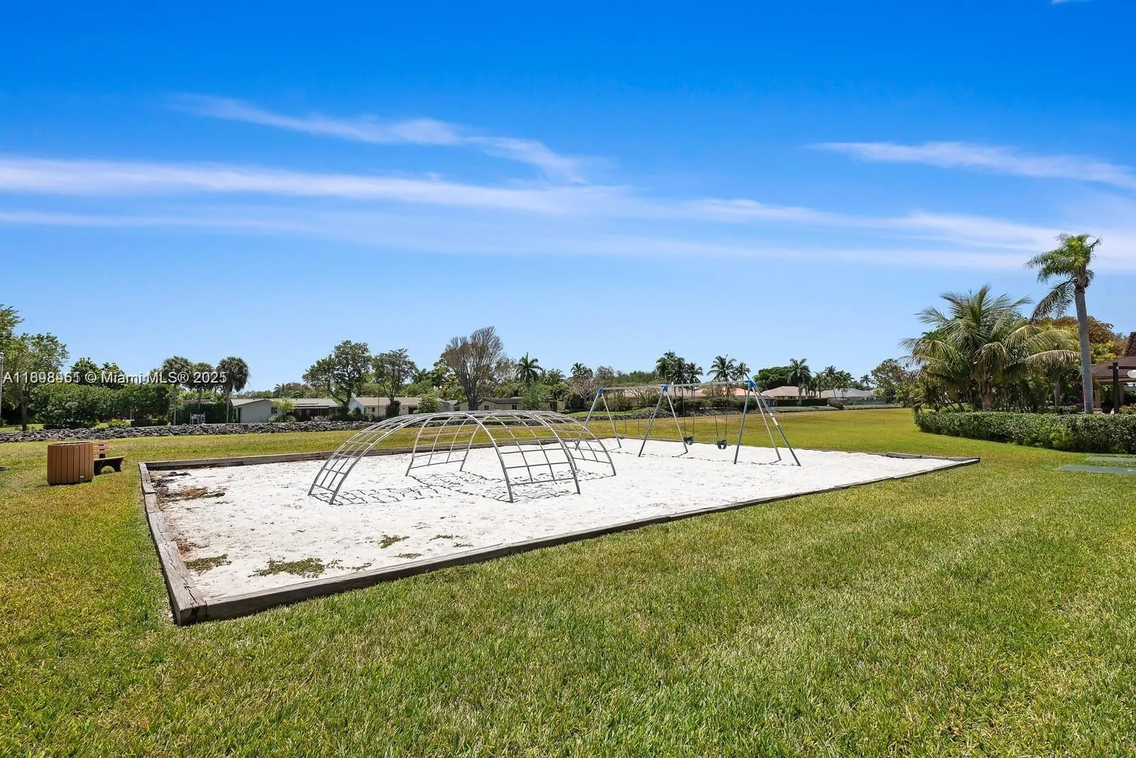 7900 Camino Cir, #493