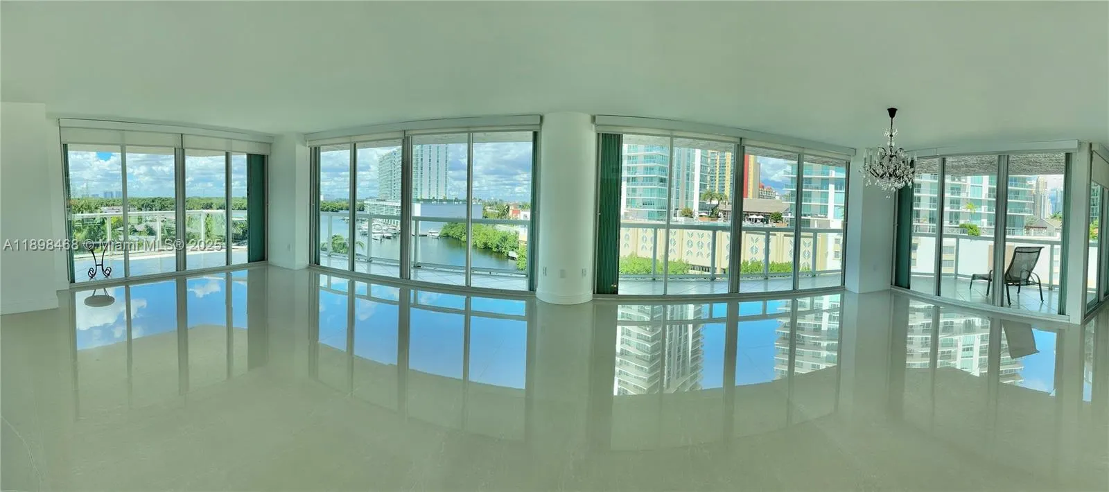 16500 Collins Ave, #656