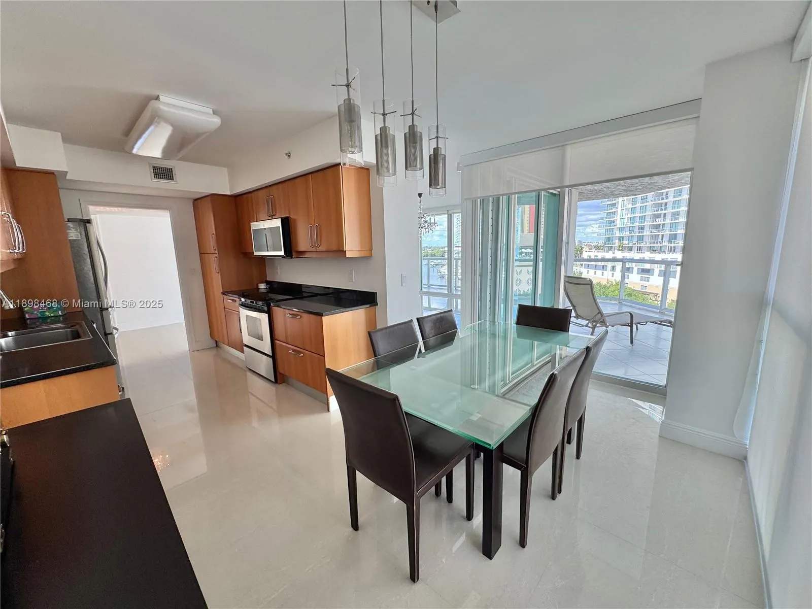 16500 Collins Ave, #656