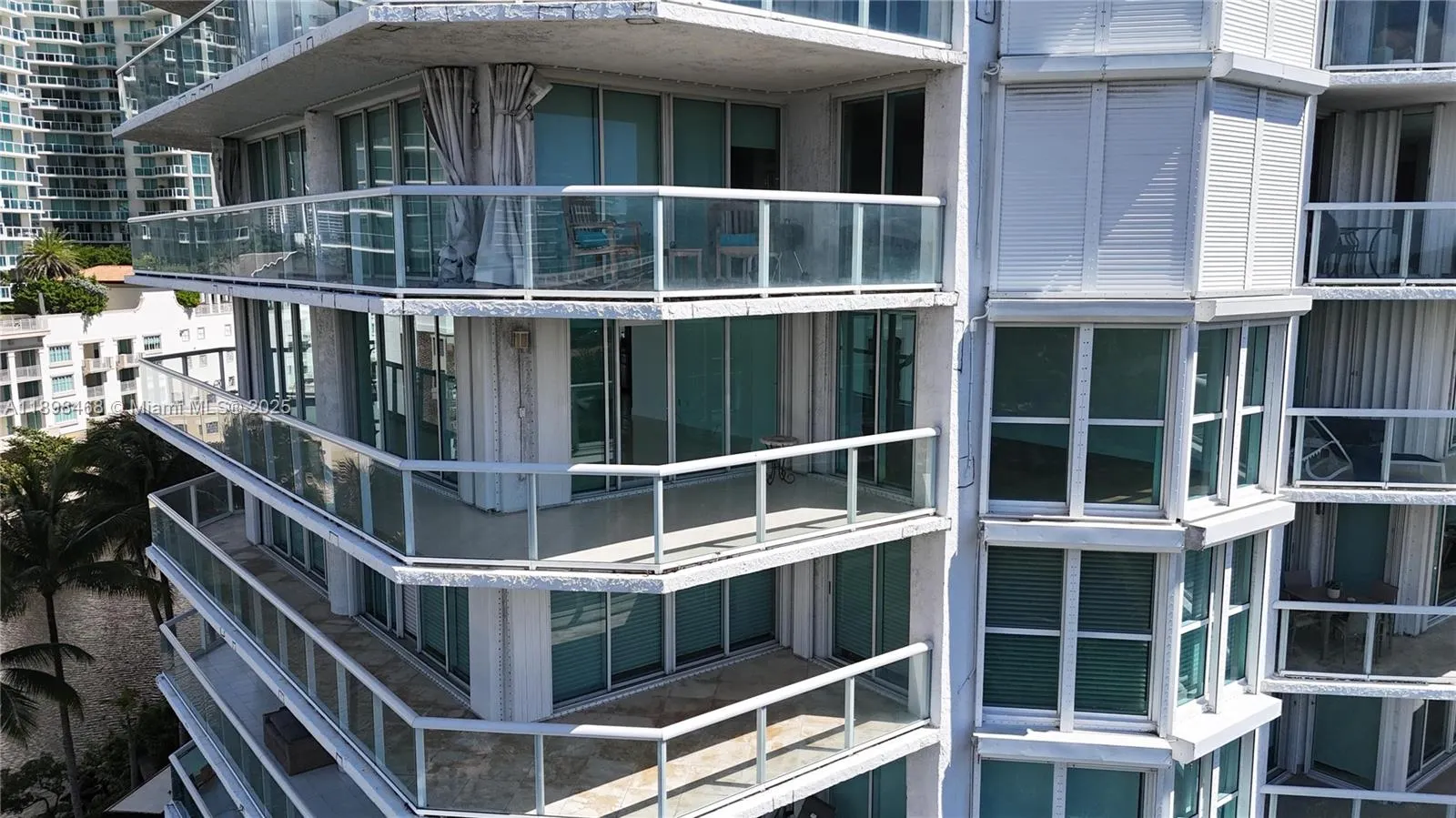 16500 Collins Ave, #656