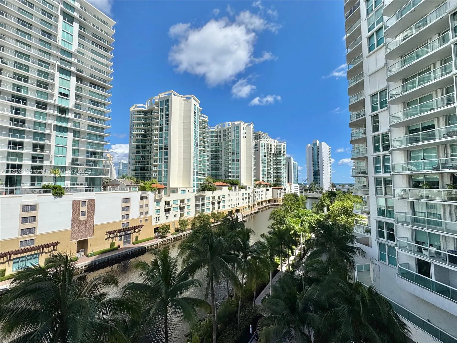 16500 Collins Ave, #656