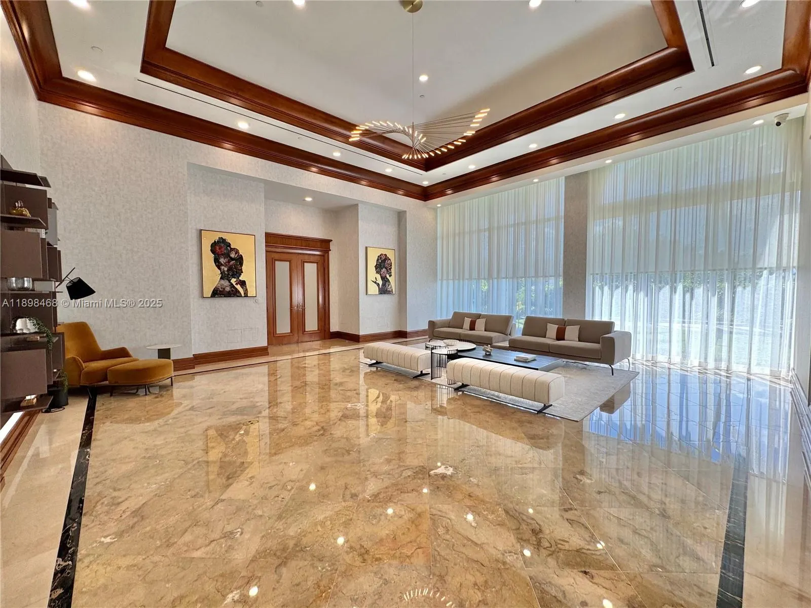 16500 Collins Ave, #656